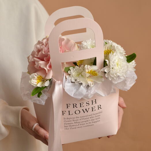 Цветочная сумочка fresh flower