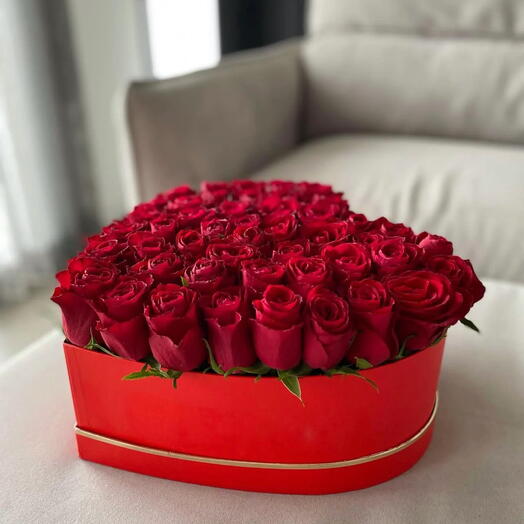 Heart roses box