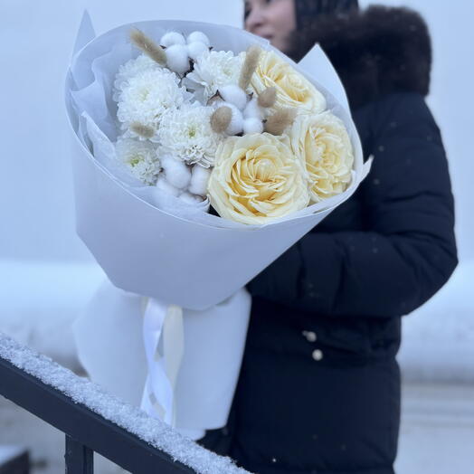 Букет из роз Канделайт и хризантемы кустовой😍