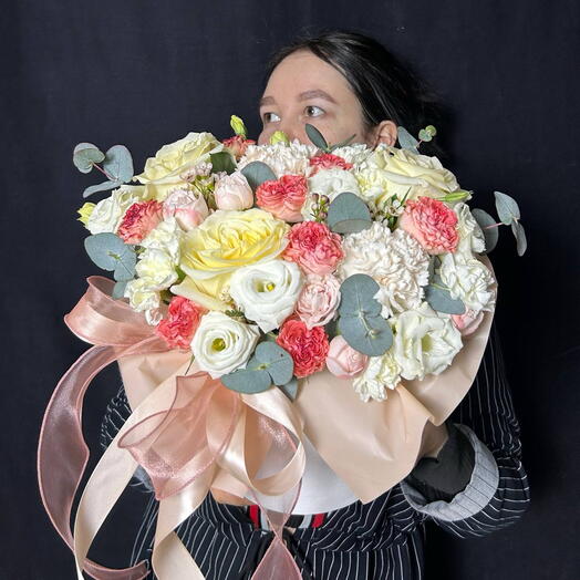 Цветы в коробке «вне конкуренции»