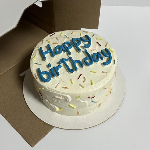 Торт на 3 кг с надписью "Happy Birthday", торт для девушки, торт для парня, торт для мужа, торт для папы, торт для мамы