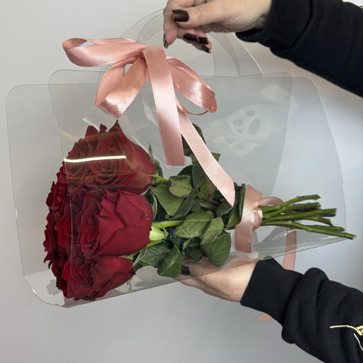 Красные розы 11 шт 40 см