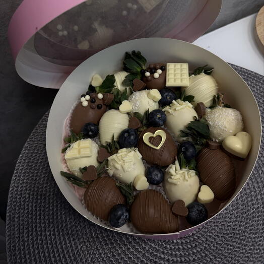 Клубника в шоколаде Chocolate-Berry Set