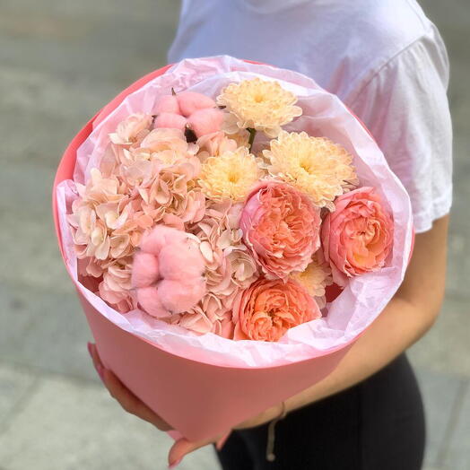 Теплый вечер🧡 Букет из гортензии, кустовой пионовидной розы, хлопка и необычной хризантемы🧡