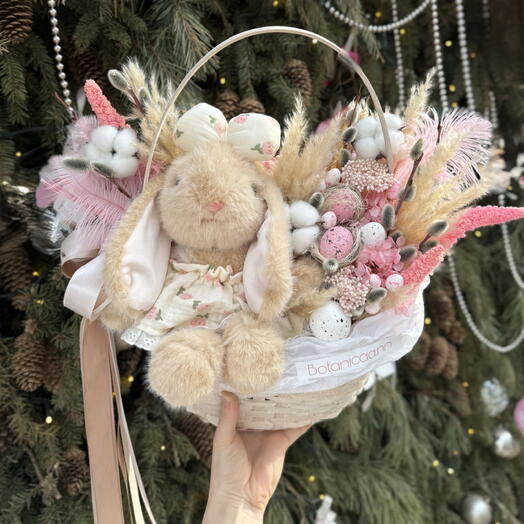 Пасхальная корзина с зайцем и сухоцветами 🐰🌸
