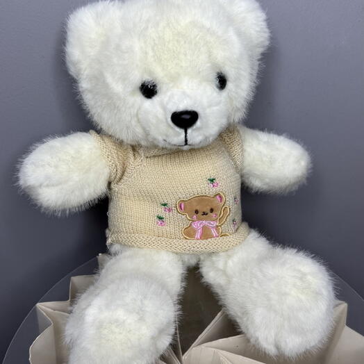 Мишка белый в свитере 20 см