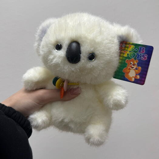 Коала с ожерельем