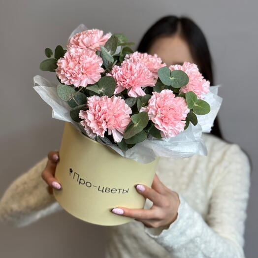 Коробочка из розовых диантусов 😍