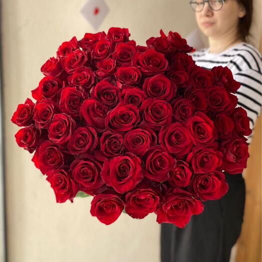 51 Роза красная Роза 🌹