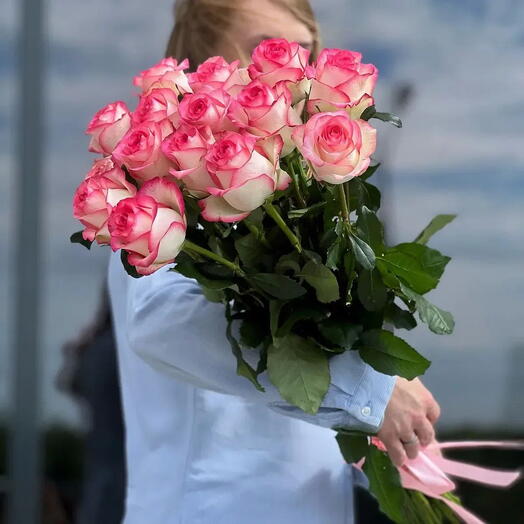 Розы Чири Лав 15 шт