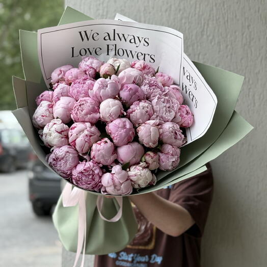 35 Розовых пионов букет пионов 💘