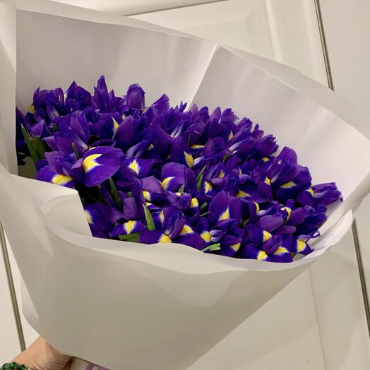 Букет из ирисов