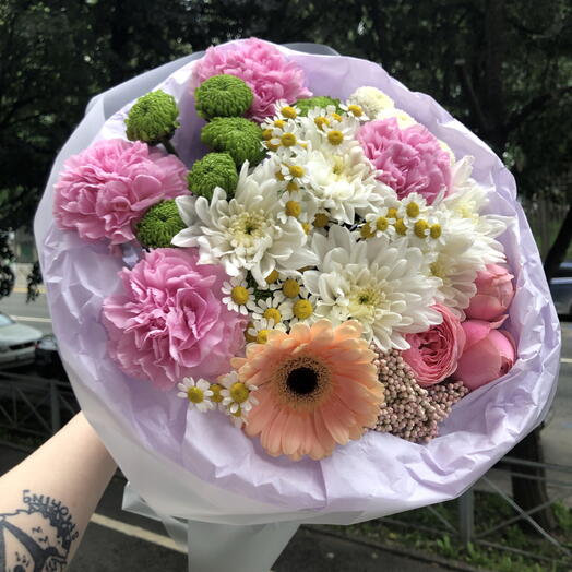 Букет с ромашками