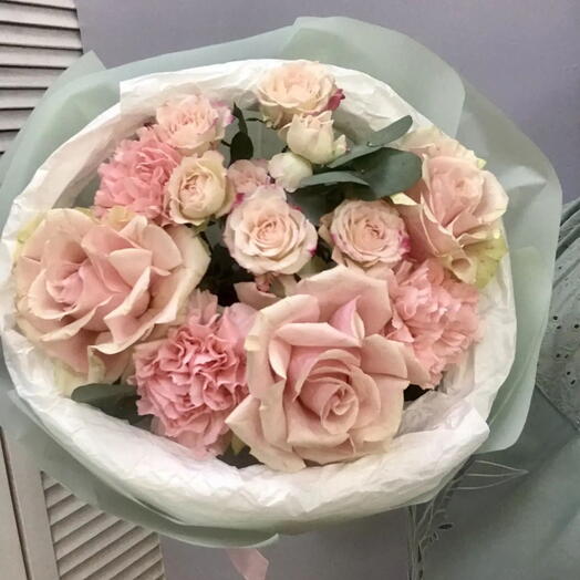 "Секрет нежности💞"😘 Нежный, авторский букет с пышными французскими розами и диантумосами