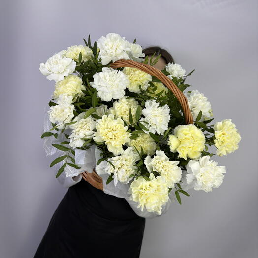 Корзина с диантусами