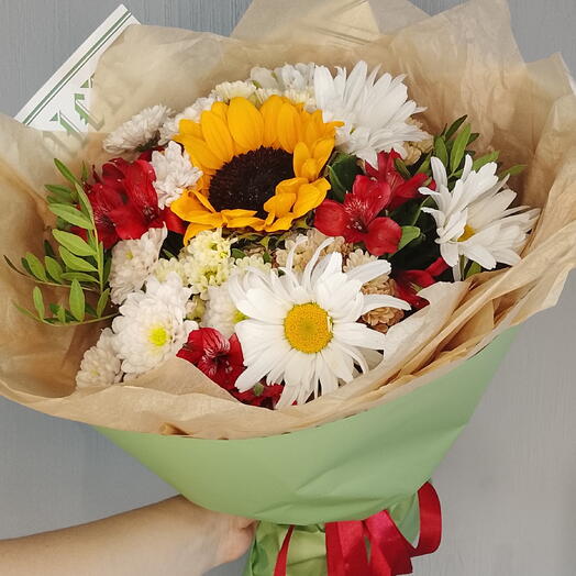 Летний букет с подсолнухом🌻