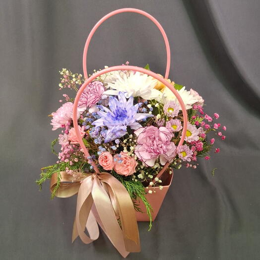 Нежная сумочка цветов 💐
