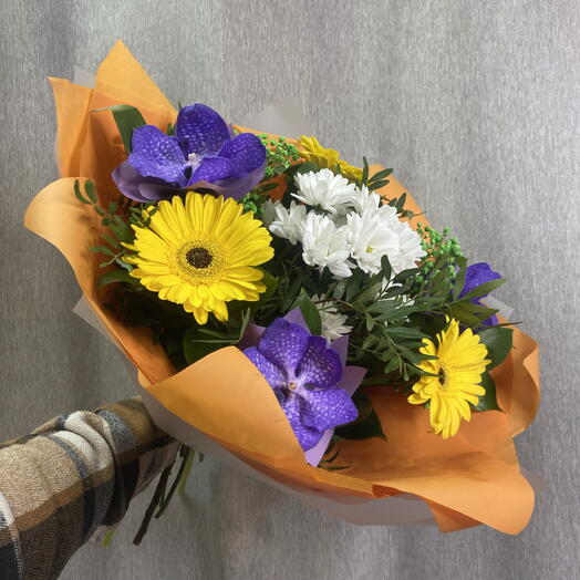 Букет из Ванды,герберы,хризантемы