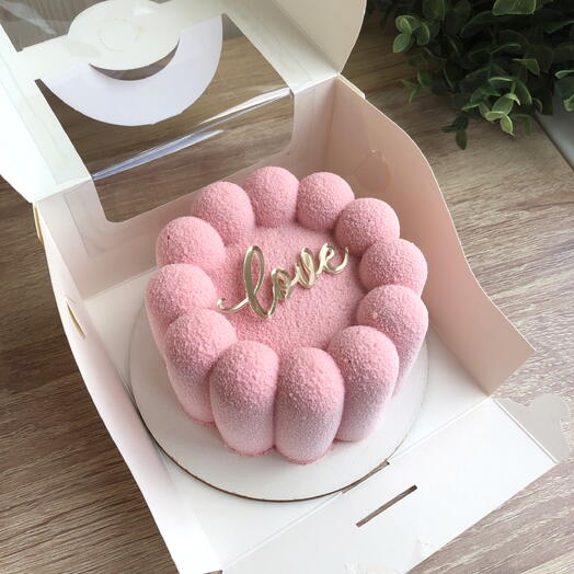 Торт муссовый 
LOVE