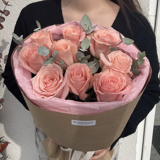 🌸Букет из нежных роз в стильной упаковке Bloom Room