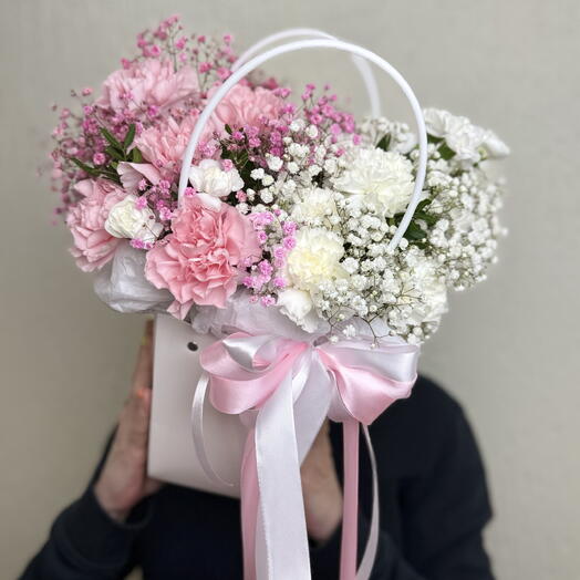 Диантусы и гипсофила💕🤍
