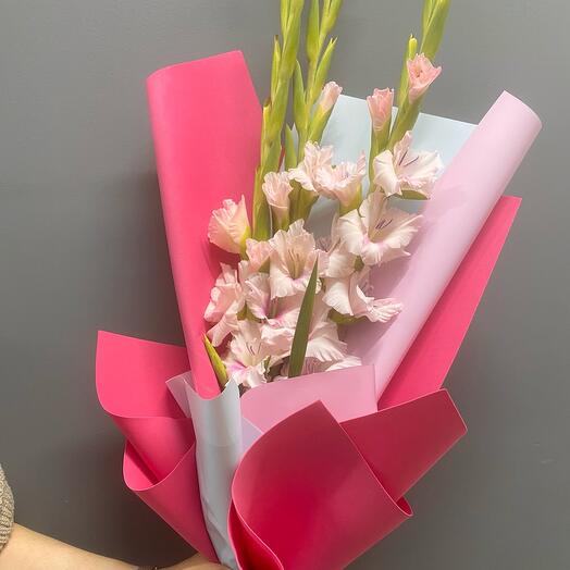 Bouquet of 3 gladioli