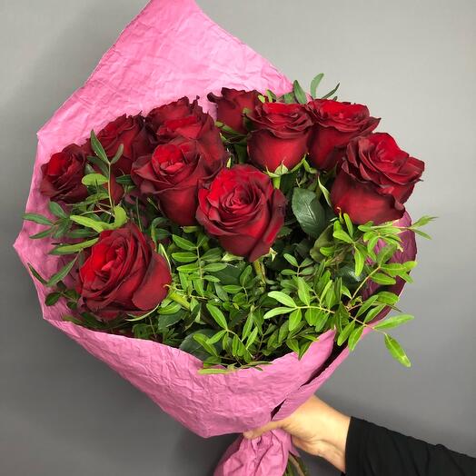 Bouquet of 13 red roses