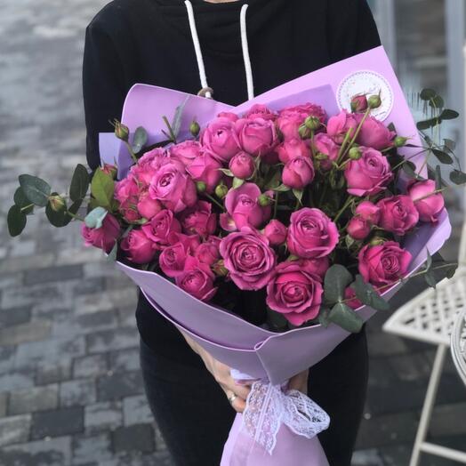 19 кустовых роз
