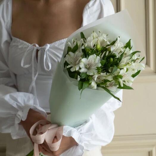 Persistent bouquet of Alstroemeria