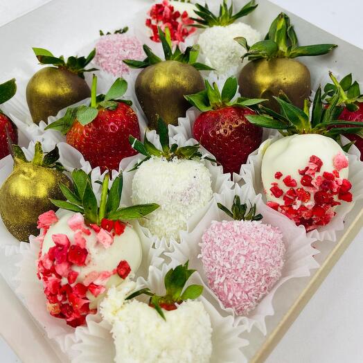 Caja de fresas con chocolate "Amor"