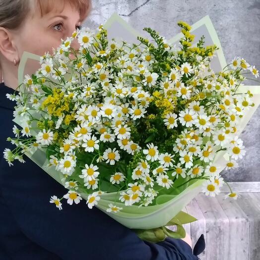 Букет с ромашками