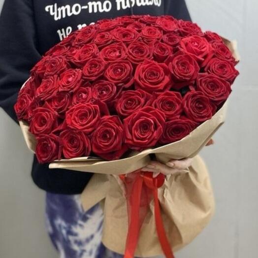 A gorgeous bouquet of red roses