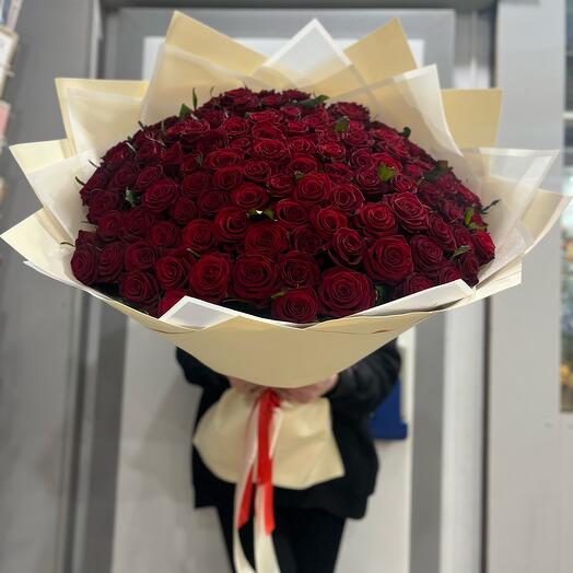 105 Red Rose (105 высоких красных роз)