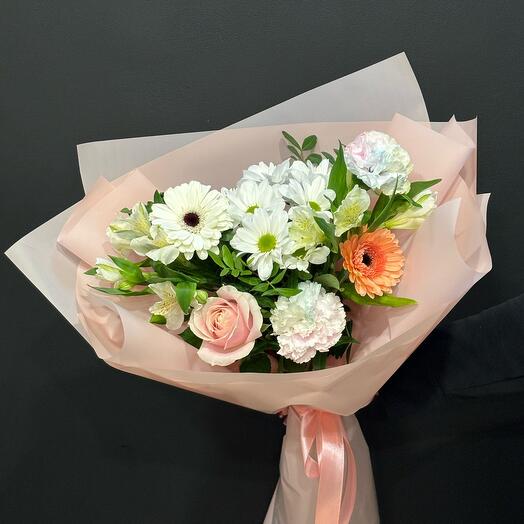 Bouquet of flowers "Tender moment"