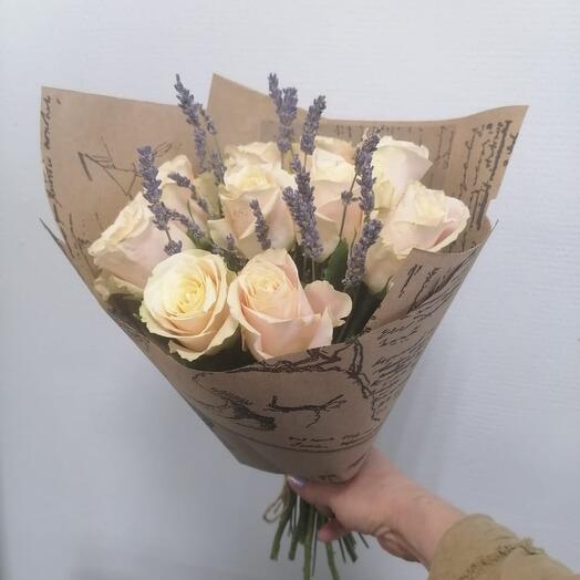 Bouquet of peach roses and lavender