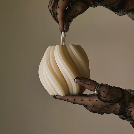 Swirl Candle