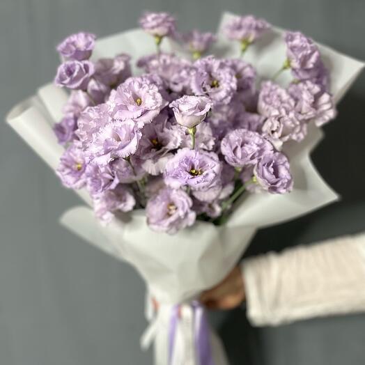 Bouquet of eustoma