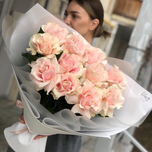 Ажурные розы
