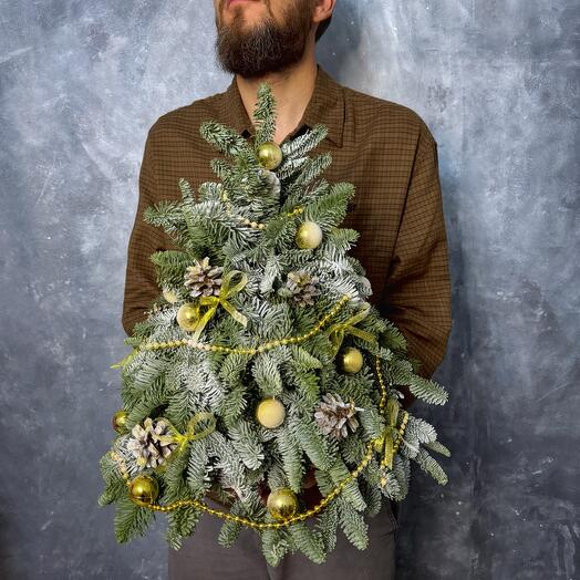 Елочка в золотом