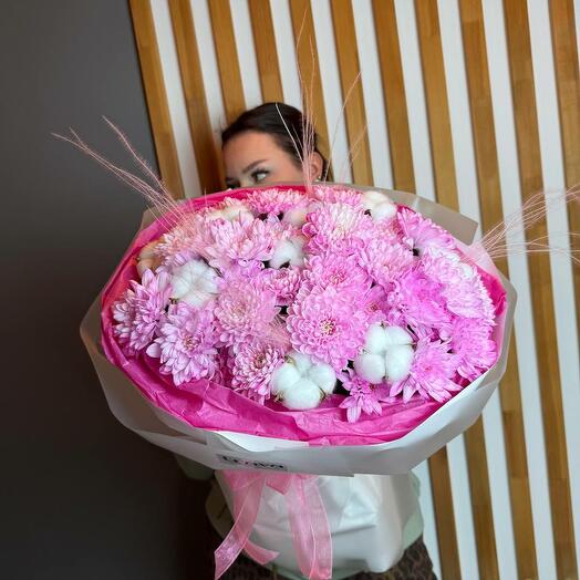 Шар сердце в 🎁 Букет "Малиновый Хит" M из хризантемы для девушки