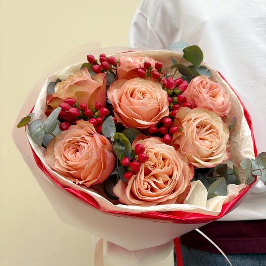 Ramo de rosas de la variedad "Kahala"