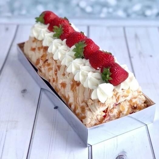 Меренговый рулет маме