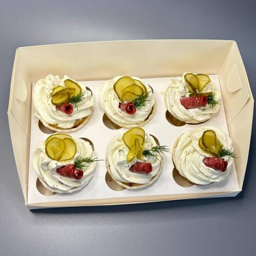 Капкейки с салями