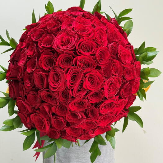 101 Premium Red Roses