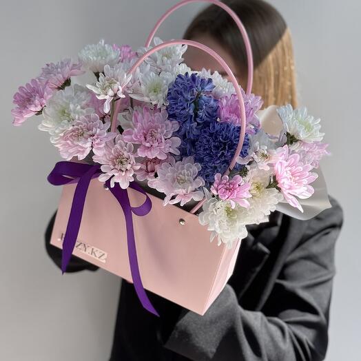 Корзина «Весенний аромат»