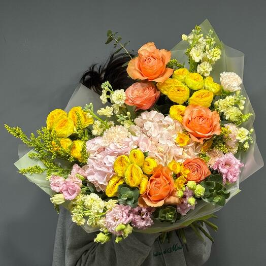 Ramo con rosas peonías, eustoma,, mattiola, Hortensia 145