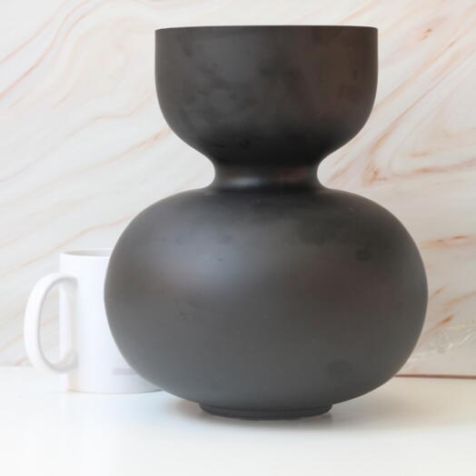 Jarron – Black