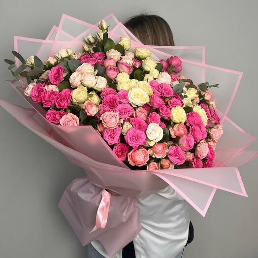 Шикарный микс кустовых роз 🎁