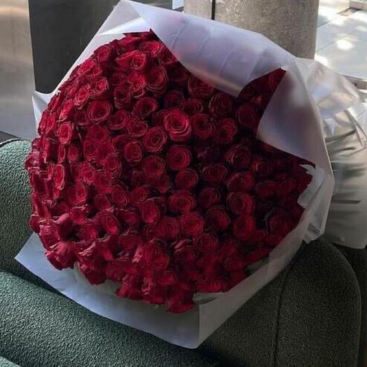 Букет из 201 элитных роз