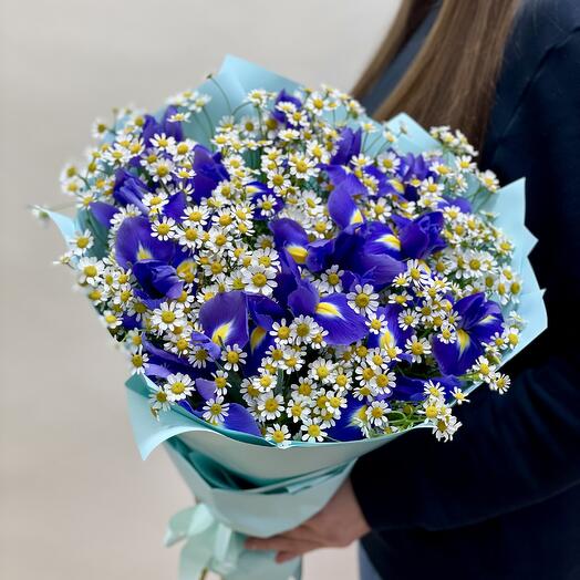 Bouquet "Irises and Matryoshka"
